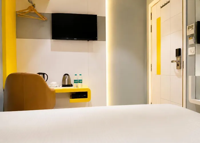 The City Empire - Free Airport Pickup New Delhi